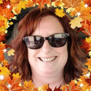 Meet your Posher, Nikole